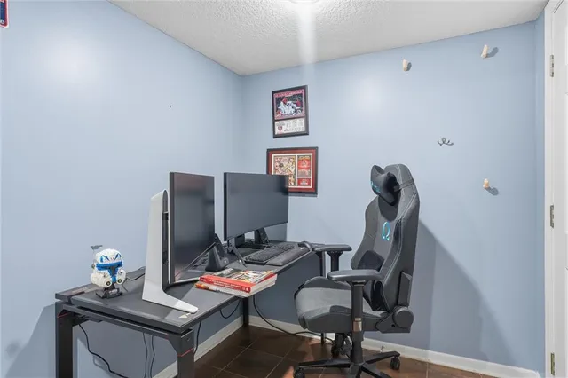 $340,000 | 1941 Northeast Patterson Drive, Lee's Summit, MO 64086