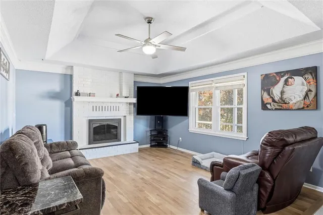 $340,000 | 1941 Northeast Patterson Drive, Lee's Summit, MO 64086