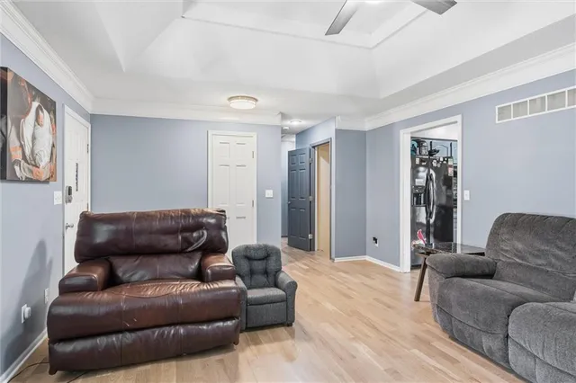 $340,000 | 1941 Northeast Patterson Drive, Lee's Summit, MO 64086