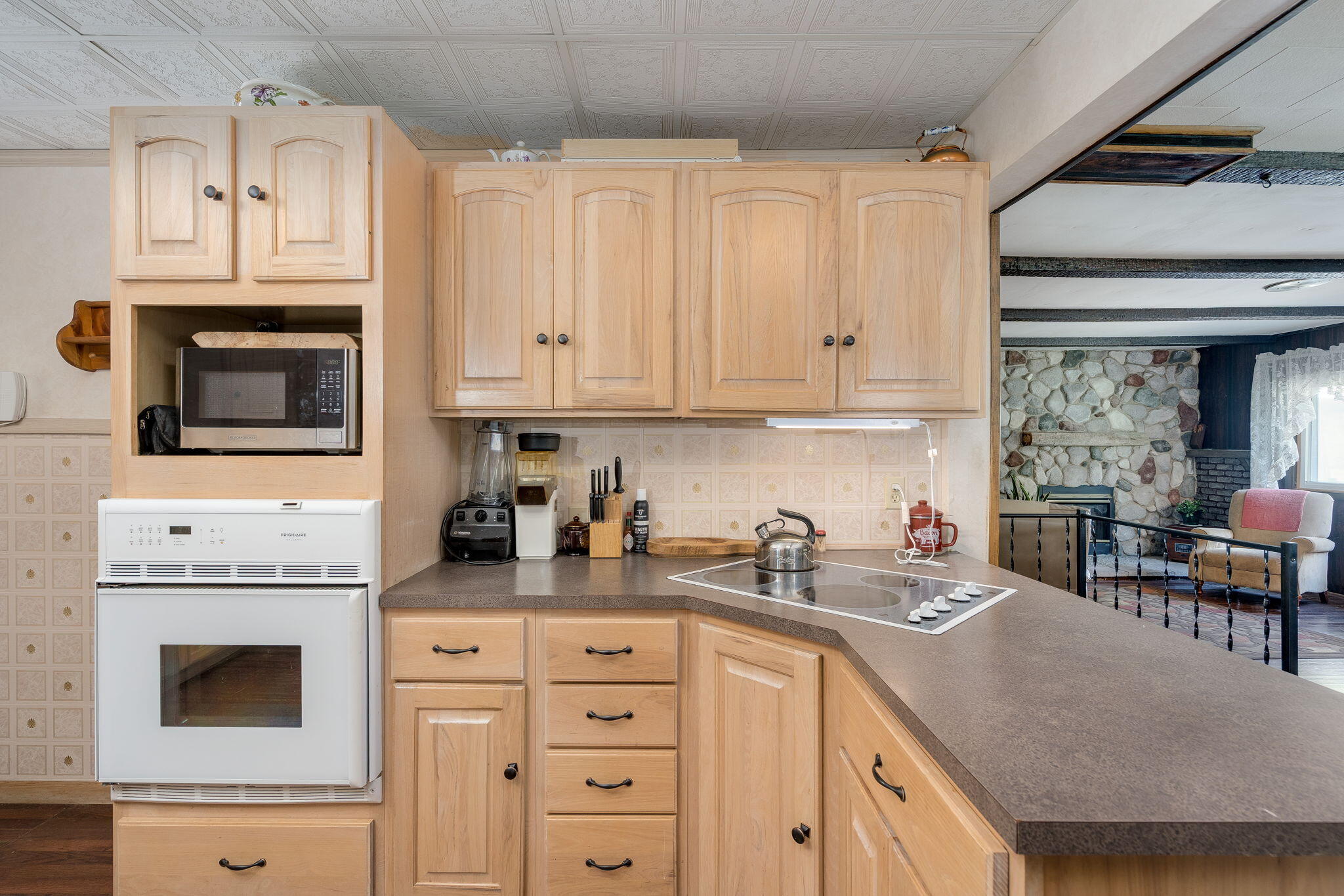 12304 Ferden Road Chesaning, MI 48616 - Photo 42 of 70 44-web-or-mls-Interiors (13 of 47)