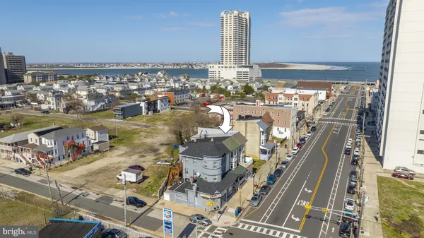 a picture of city view