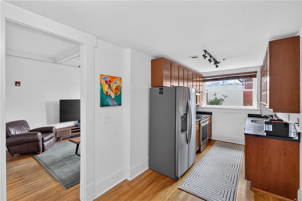 266 11th Street Northeast, Unit 205 Atlanta, GA 30309 - Photo 7 of 24