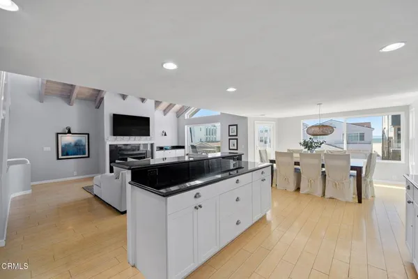 $2,899,000 | 3612 Ocean Drive, Oxnard, CA 93035