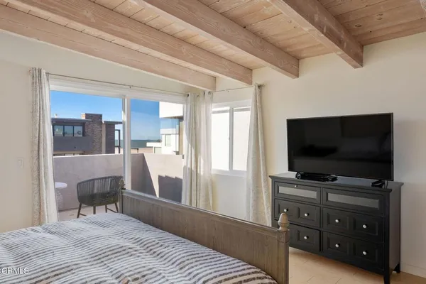 $2,899,000 | 3612 Ocean Drive, Oxnard, CA 93035