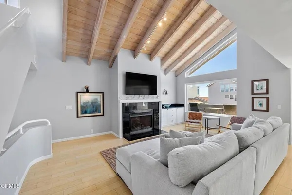 $2,899,000 | 3612 Ocean Drive, Oxnard, CA 93035