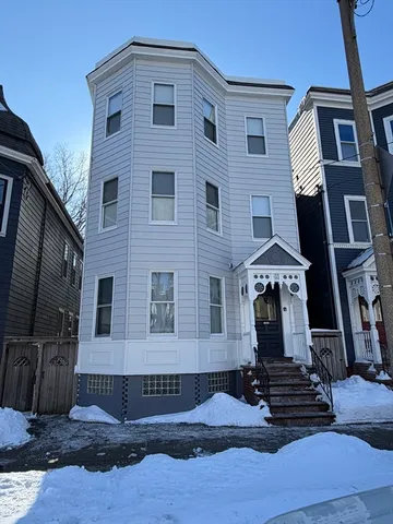 $3,399,000 | 885 East Broadway, Boston, MA 02127