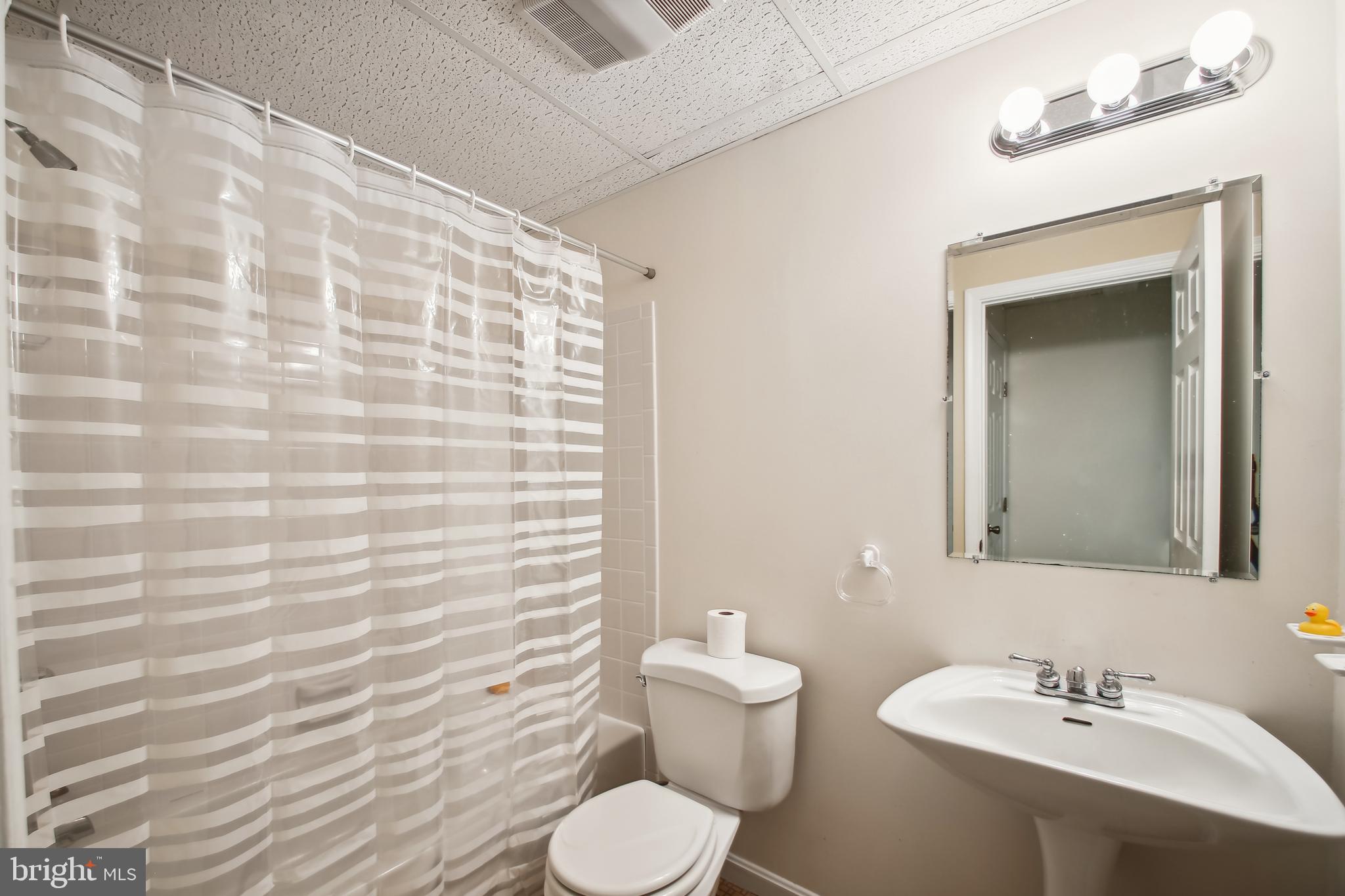 294 Locust Ridge Lane Arnold, MD 21012 - Photo 31 of 39 Gallery Image 31