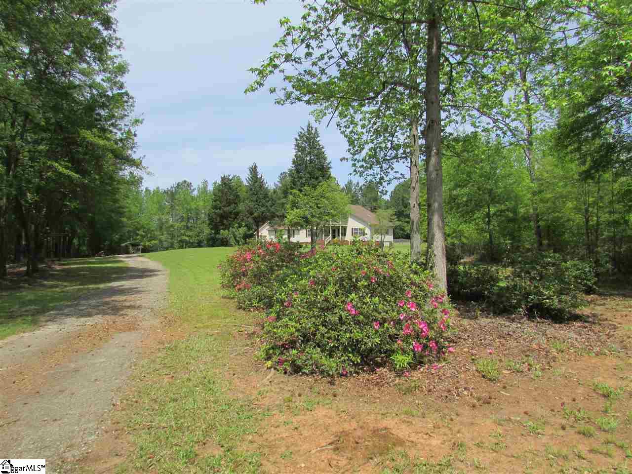 152 Hardwood Road Pelzer, SC 29669 - Photo 2 of 36 Gallery Image 2
