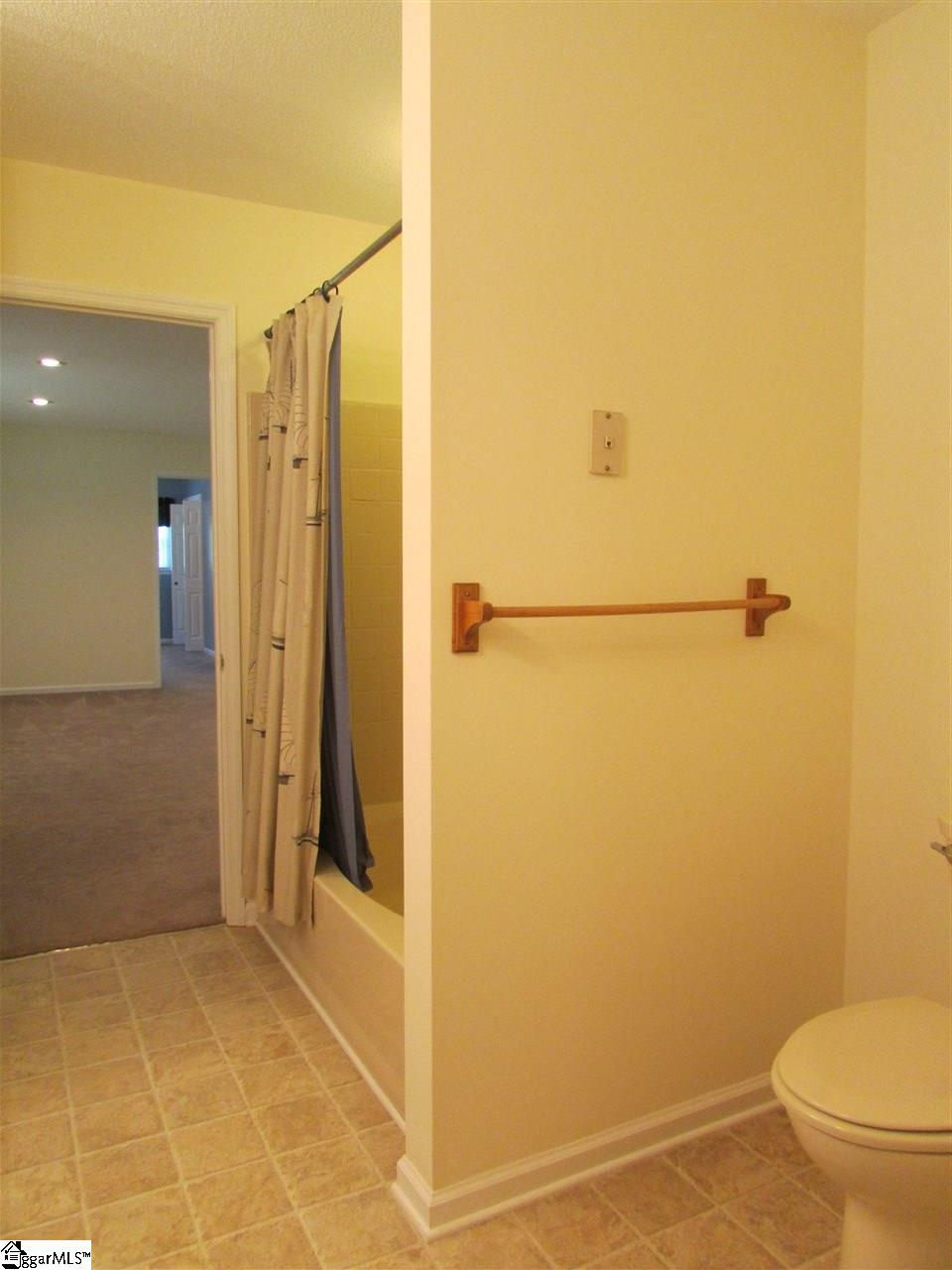 152 Hardwood Road Pelzer, SC 29669 - Photo 16 of 36 Gallery Image 16