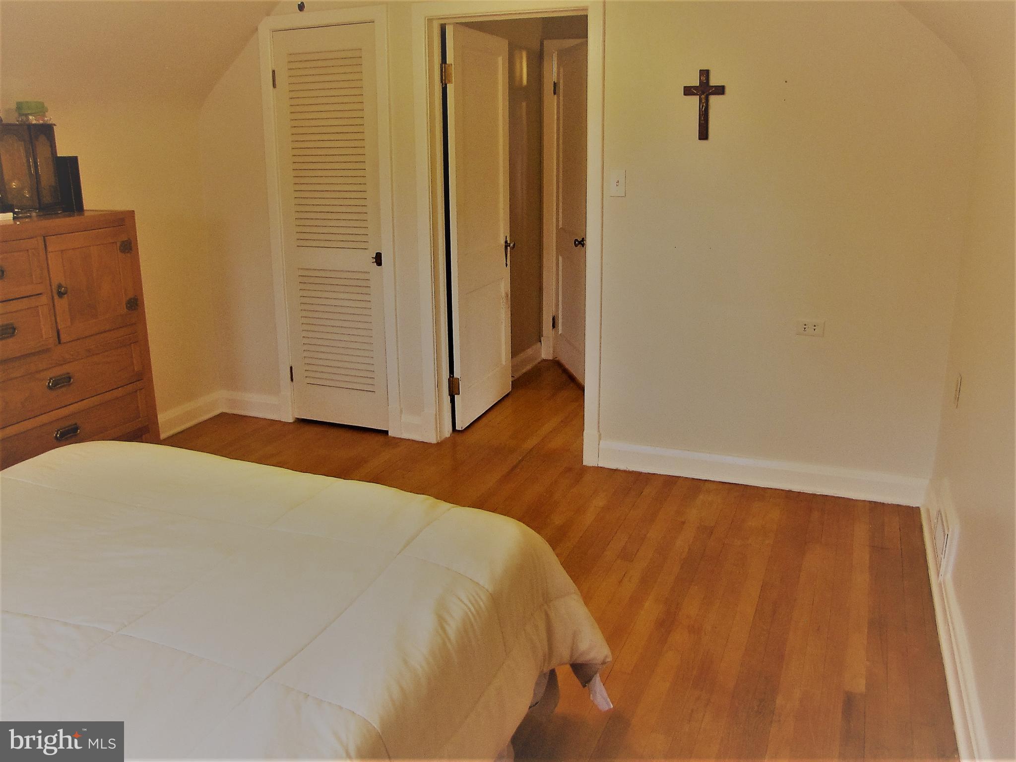 6310 South Orchard Road Linthicum, MD 21090 - Photo 37 of 52 Third bedroom