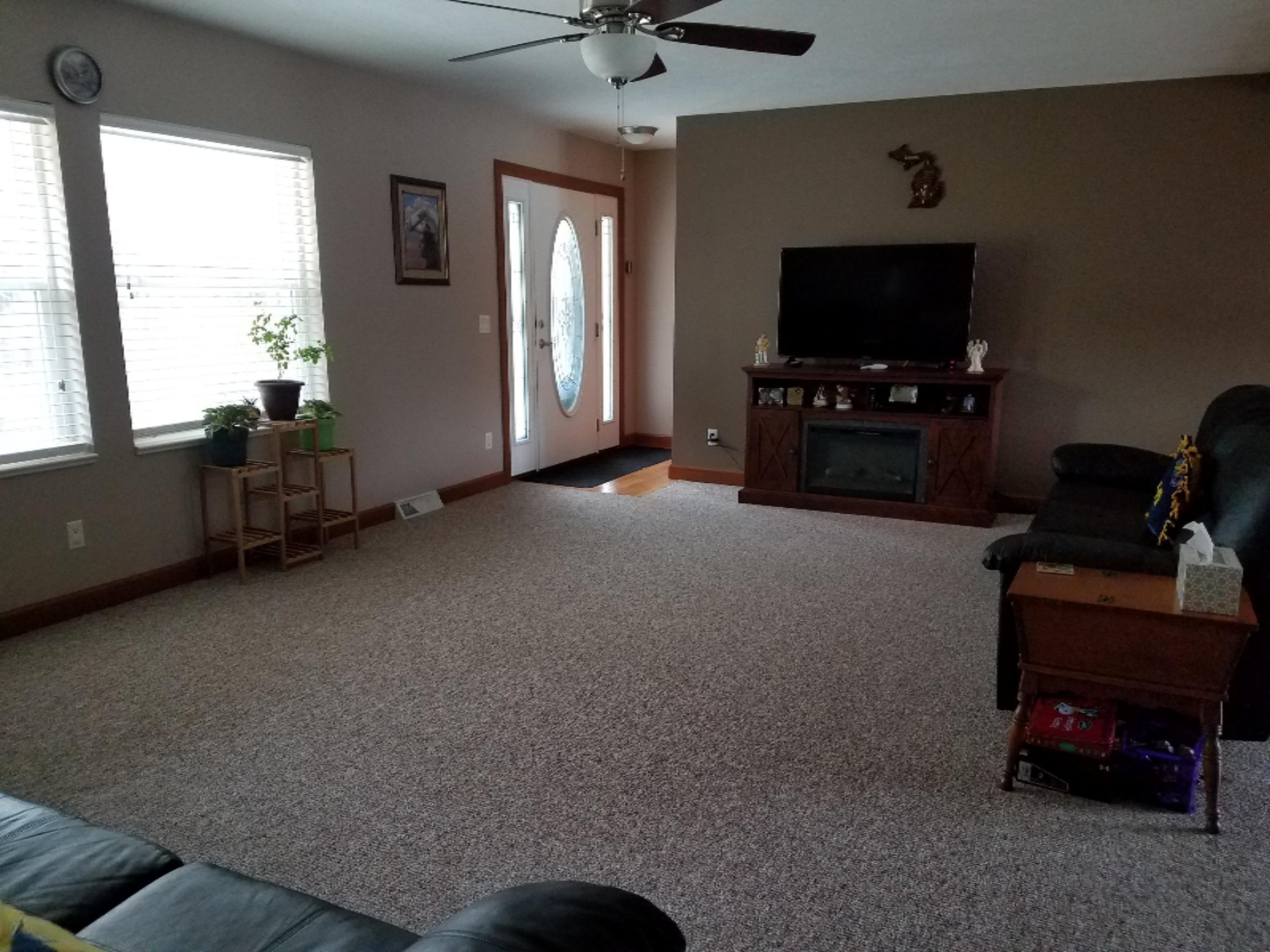 4716 13 Mile Road Remus, MI 49340 - Photo 3 of 29 20170323_135152