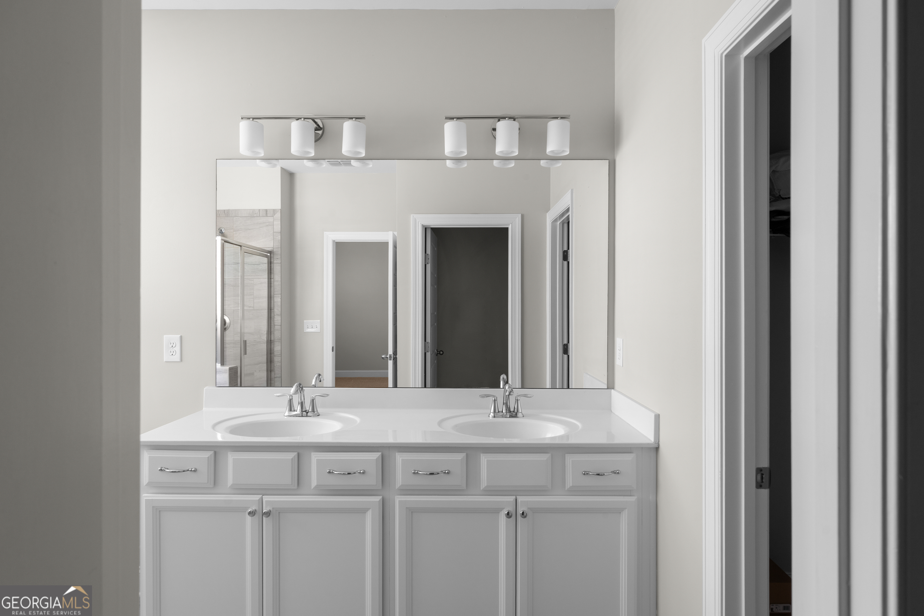 1833 Hislop Lane Atlanta, GA 30345 - Photo 26 of 39