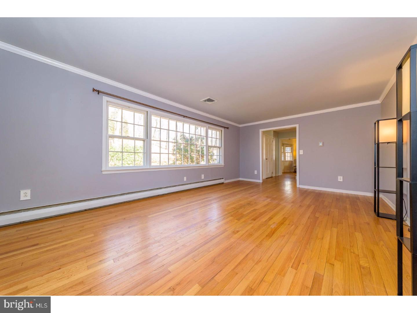 15 Herman Thau Road Annandale, NJ 08801 - Photo 4 of 25