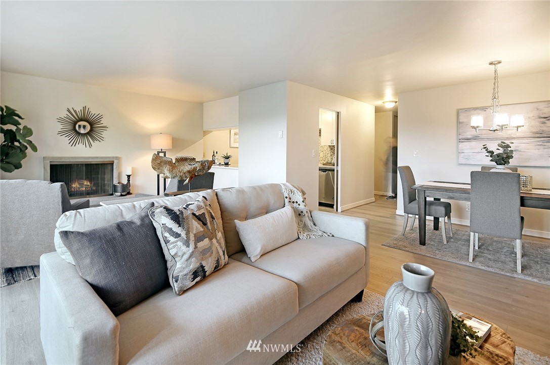 5101 Northeast 55th Street, Unit 103 Seattle, WA 98105 - Photo 6 of 19