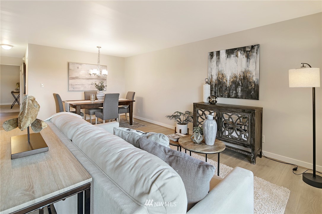 5101 Northeast 55th Street, Unit 103 Seattle, WA 98105 - Photo 7 of 19