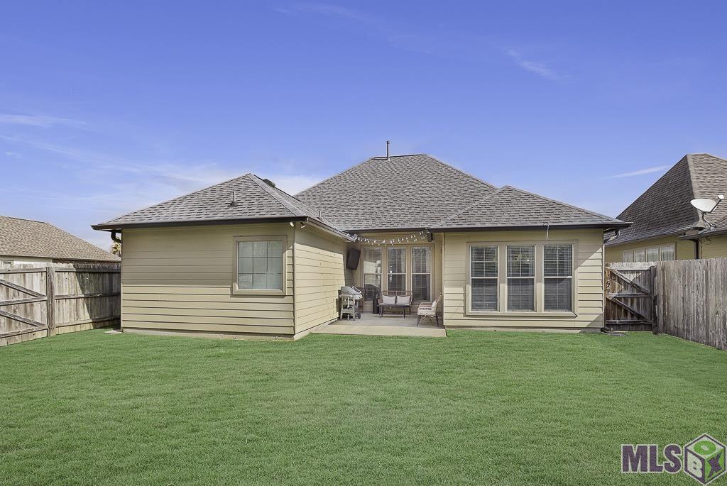 9114 Magnolia Leaf Avenue Baton Rouge, LA 70810 - Photo 25 of 26