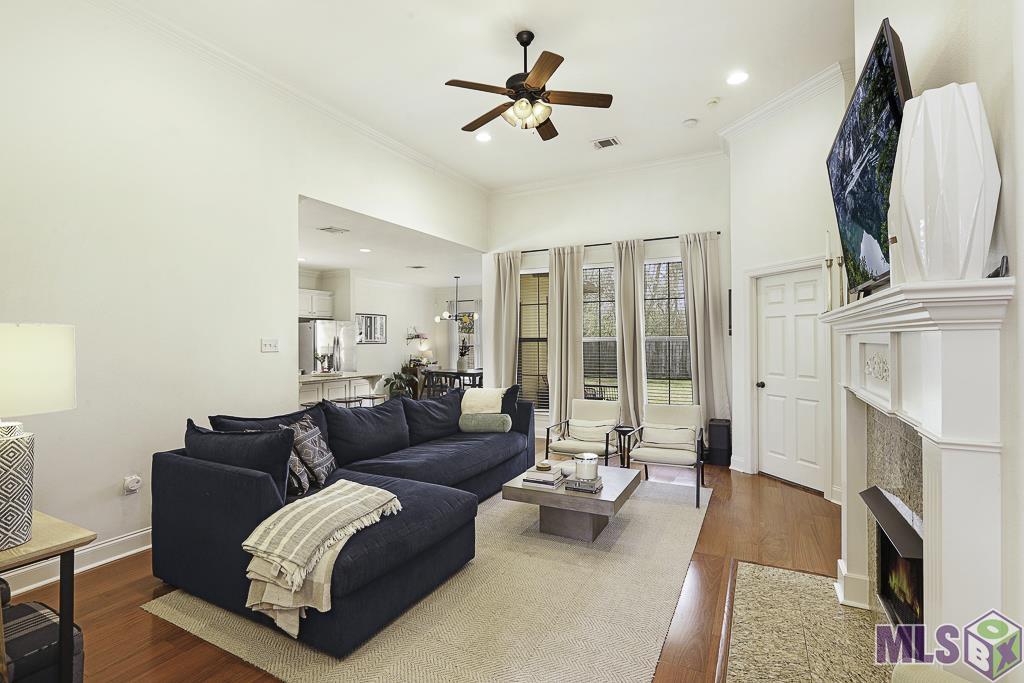 9114 Magnolia Leaf Avenue Baton Rouge, LA 70810 - Photo 4 of 26