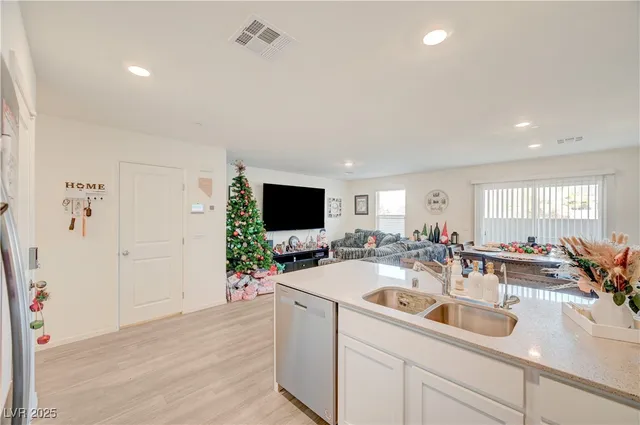 $329,000 | 2570 Petunia Garden Avenue, North Las Vegas, NV 89081