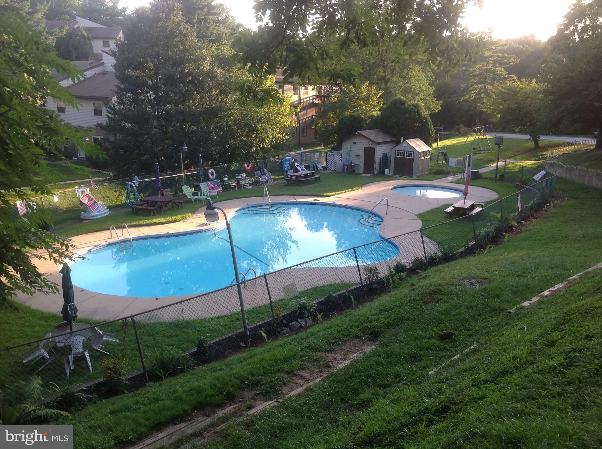 280 Bridgewater Road, Unit B18 Brookhaven, PA 19015 - Photo 21 of 23 Community pool w/kiddie pool