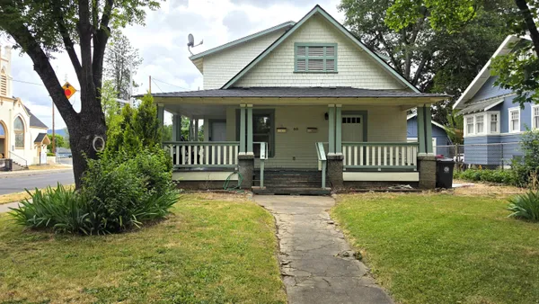 $699,900 | 60 North Orange Street, Medford, OR 97501