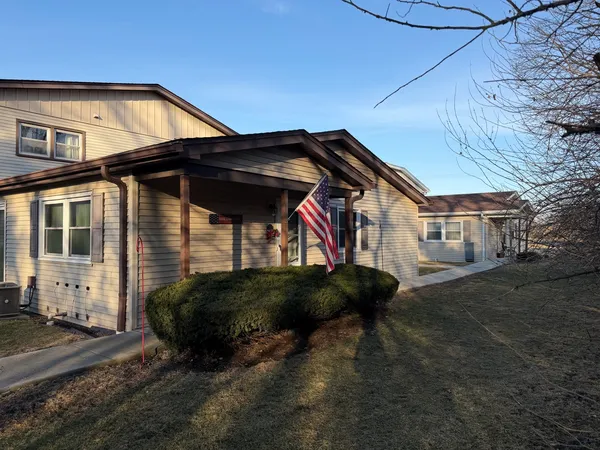 $210,000 | 19546 115th Avenue, Unit A, Mokena, IL 60448