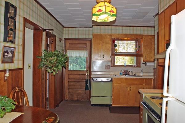 347 Colrain Road Greenfield, MA 01301 - Photo 10 of 42 Gallery Image 10