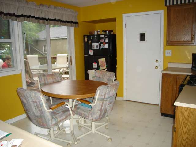 825 West Ridge Road Peoria, IL 61614 - Photo 3 of 5 Gallery Image 3