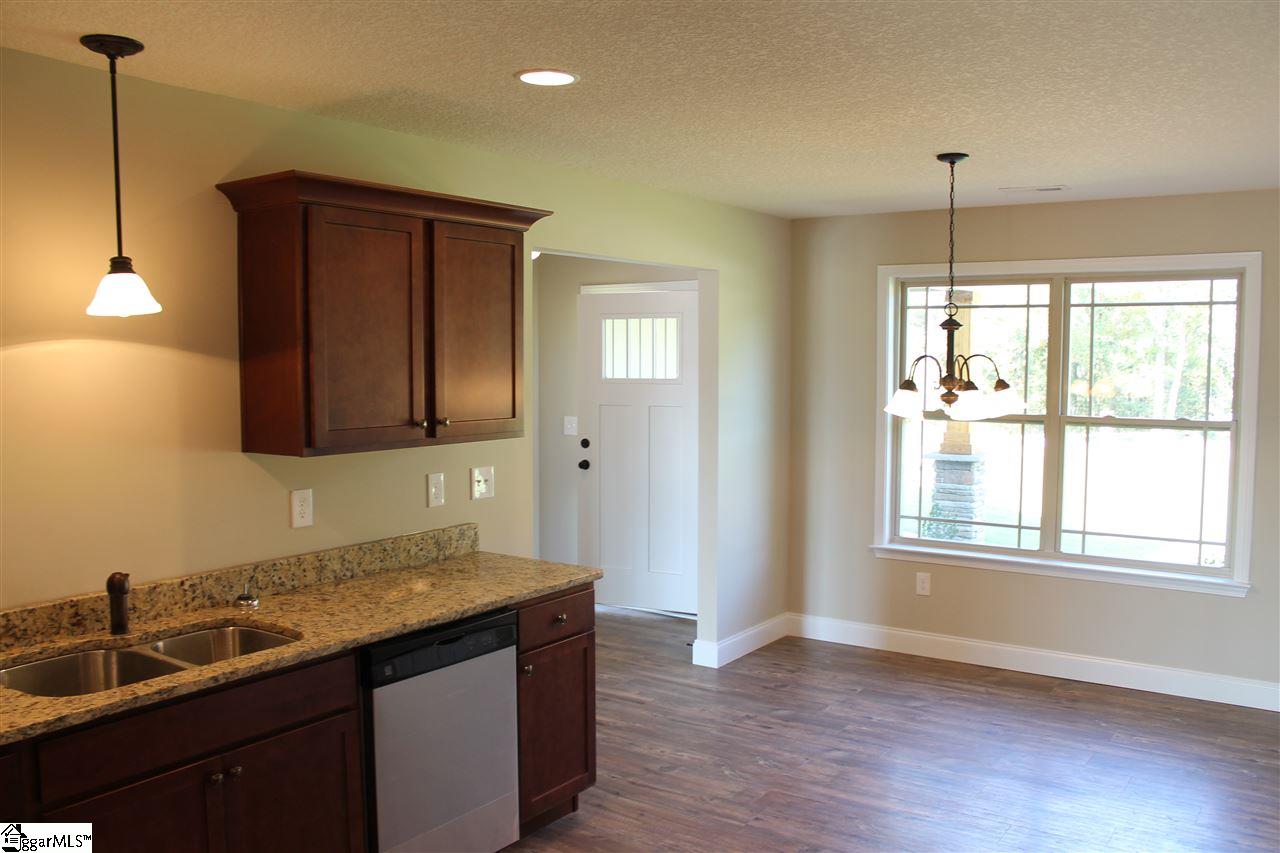 139 Butler Road Lyman, SC 29365 - Photo 4 of 23