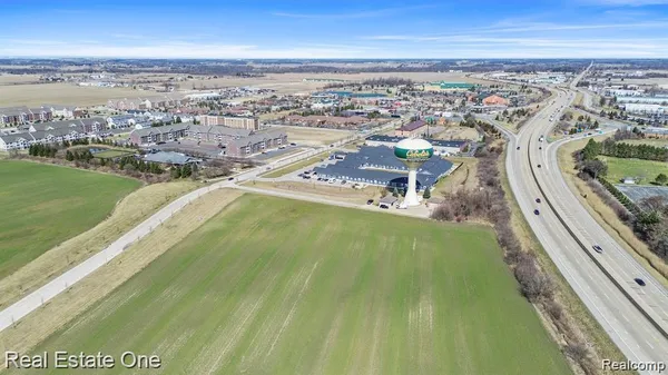 $995,000 | 150 Waterstradt Commerce Drive, Dundee, MI 48131