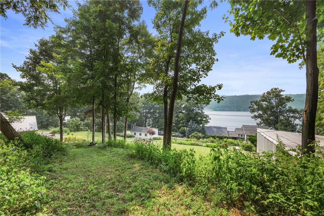 940 East Lake Road Barrington, NY 14837 - Photo 4 of 34