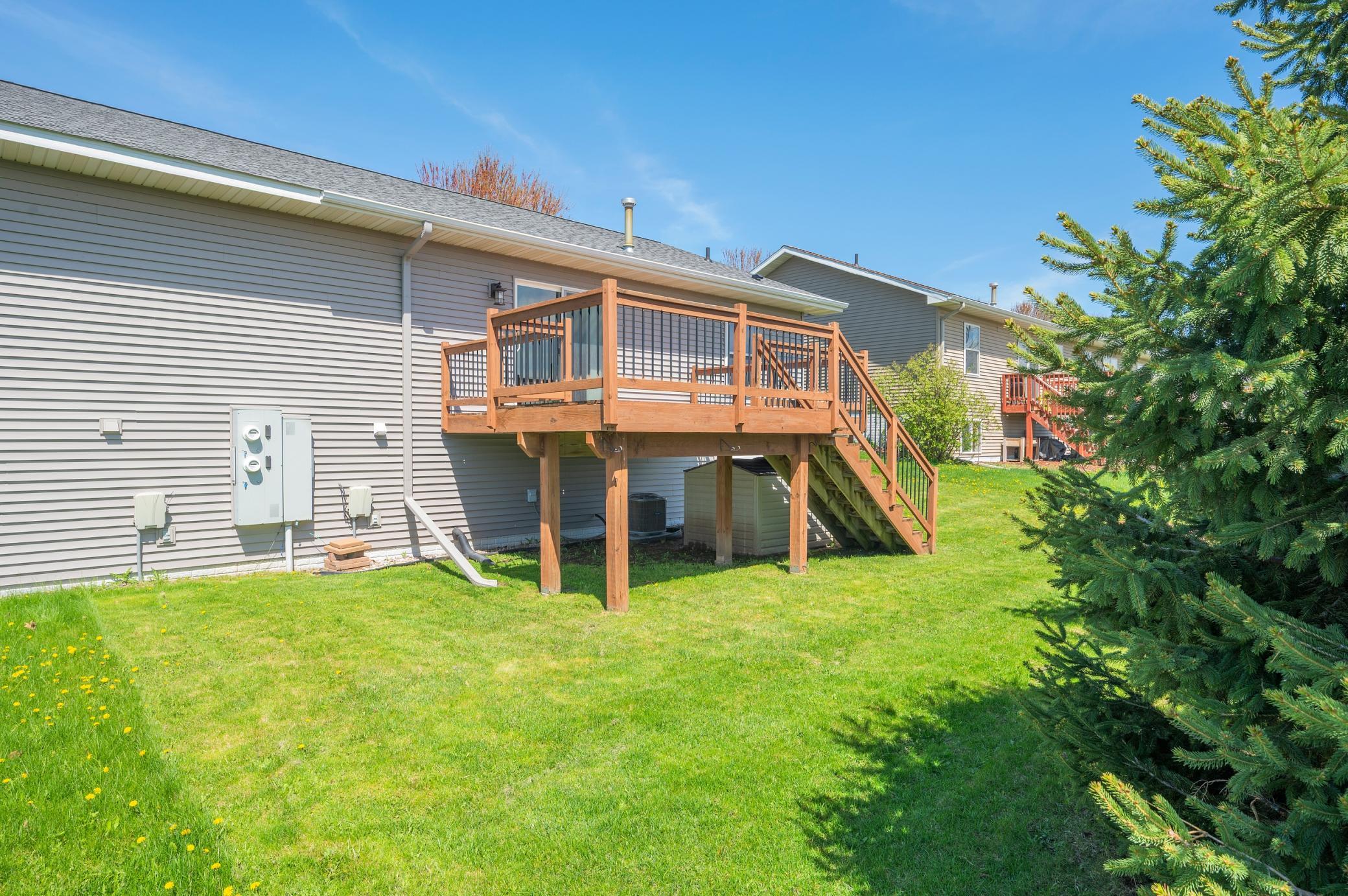 382 Cedar Street Baldwin, WI 54002 - Photo 3 of 20