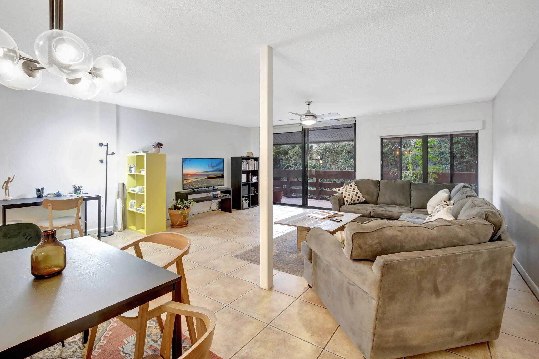141 Southwest 96th Terrace, Unit 302 Plantation, FL 33324 - Photo 13 of 32 14-web-or-mls-_A7A5189