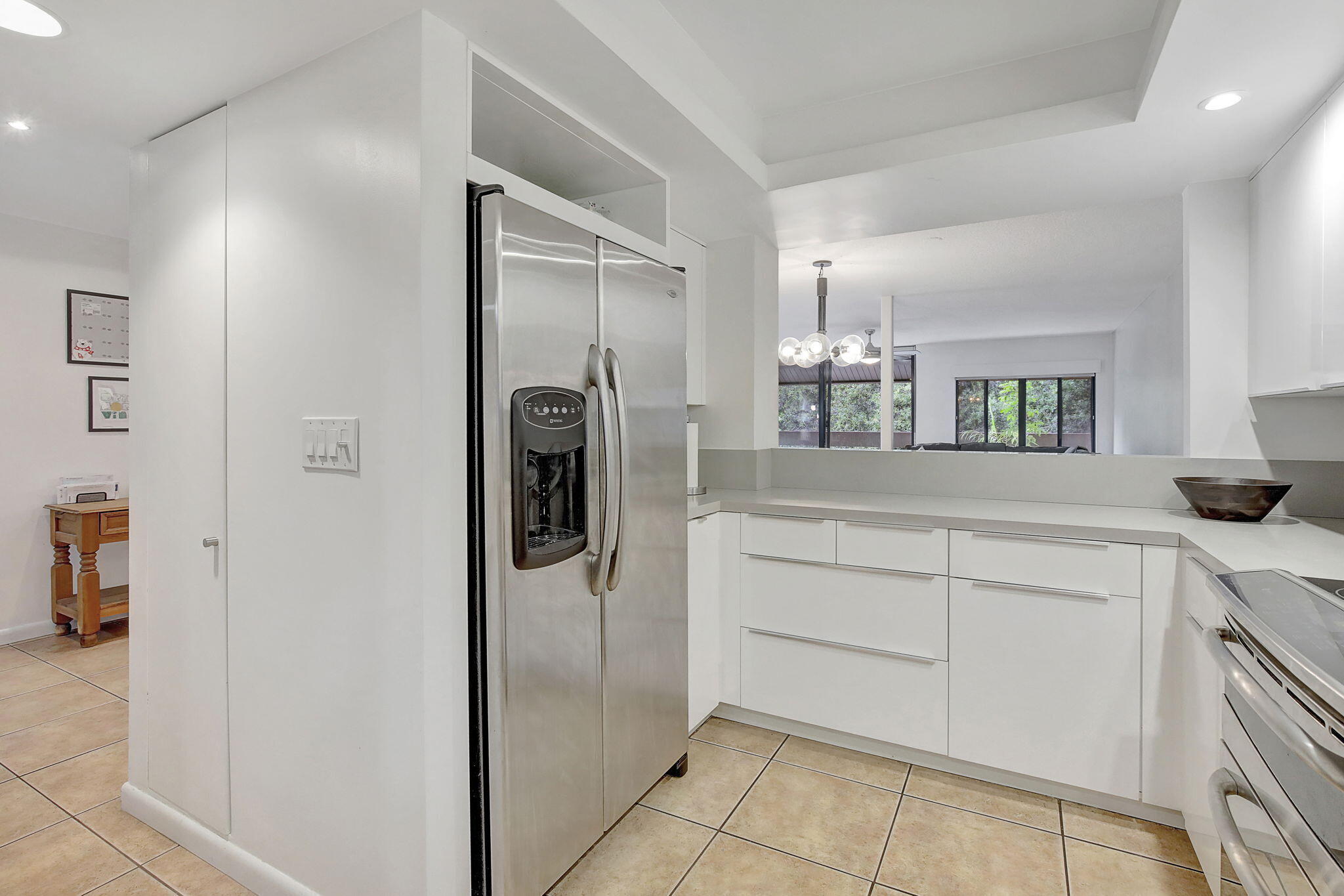 141 Southwest 96th Terrace, Unit 302 Plantation, FL 33324 - Photo 2 of 32 28-web-or-mls-_A7A5269