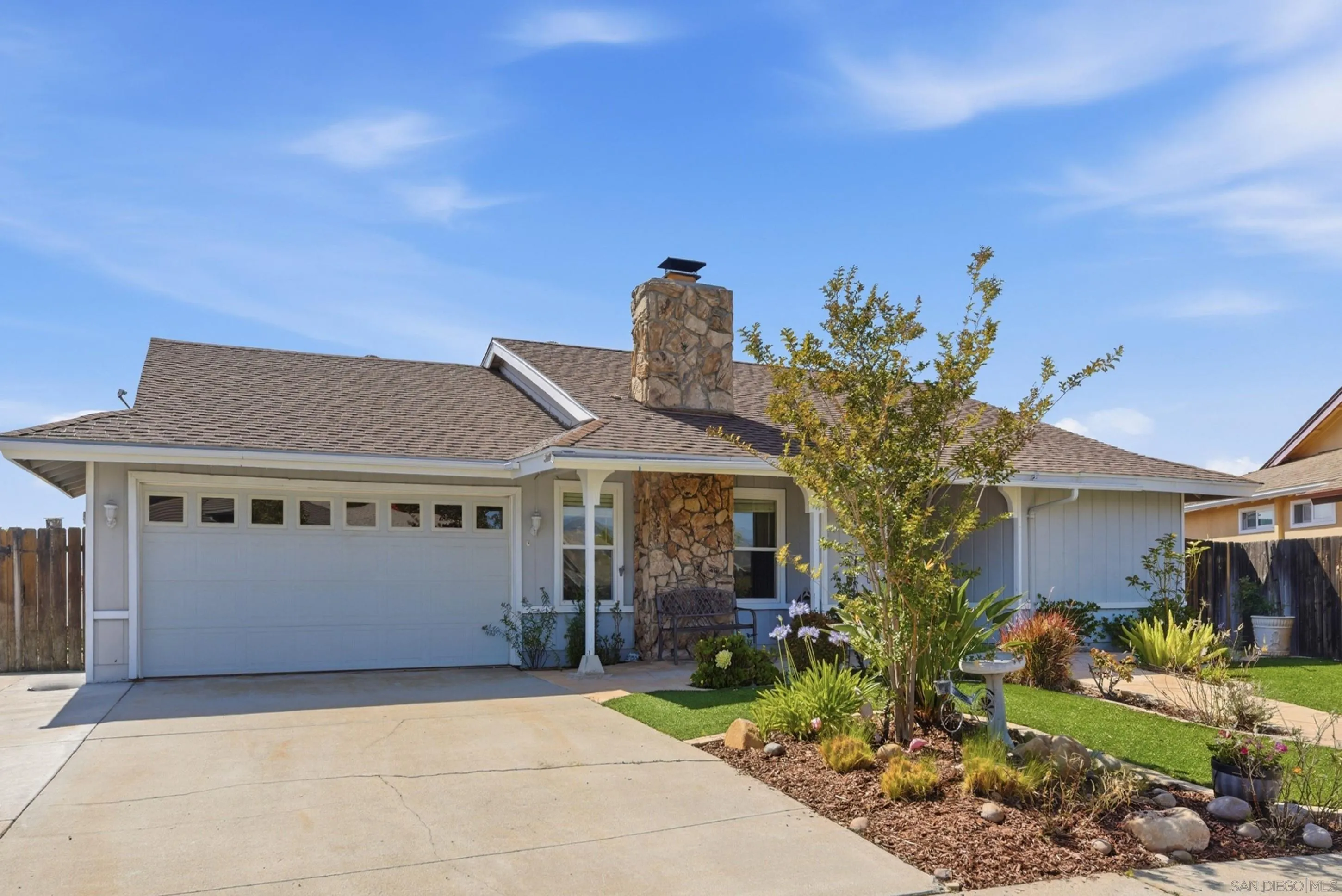 13650 Ahwahnee Way Poway, CA 92064 - Photo 3 of 49