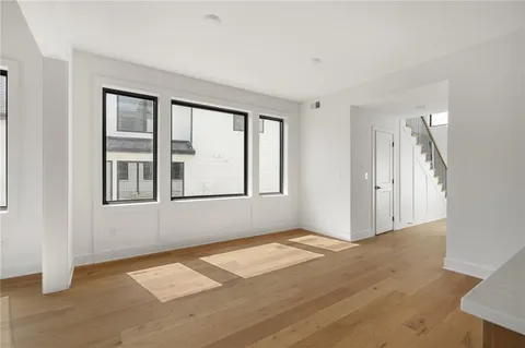 $600,000 | 9553 Jupiter Street, Lenexa, KS 66219