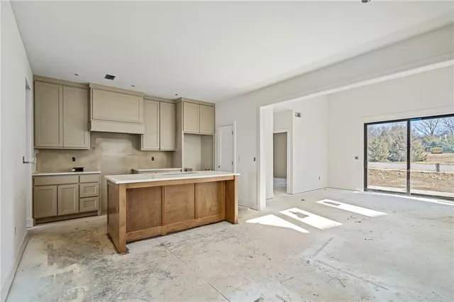 $650,000 | 9553 Jupiter Street, Lenexa, KS 66219