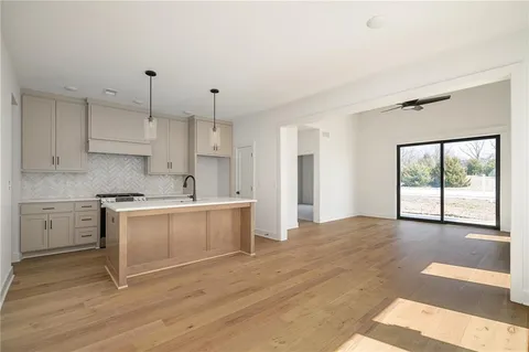 $600,000 | 9553 Jupiter Street, Lenexa, KS 66219