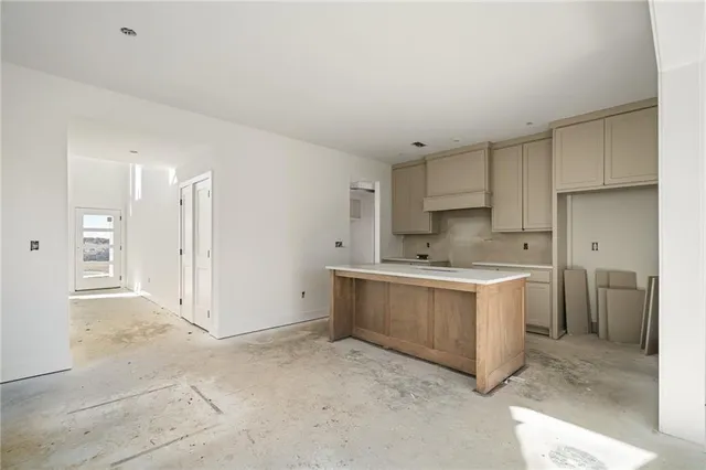 $650,000 | 9553 Jupiter Street, Lenexa, KS 66219