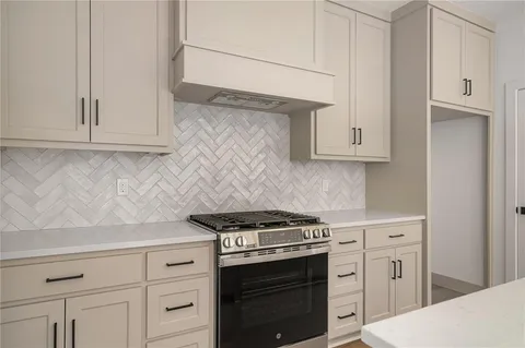 $600,000 | 9553 Jupiter Street, Lenexa, KS 66219