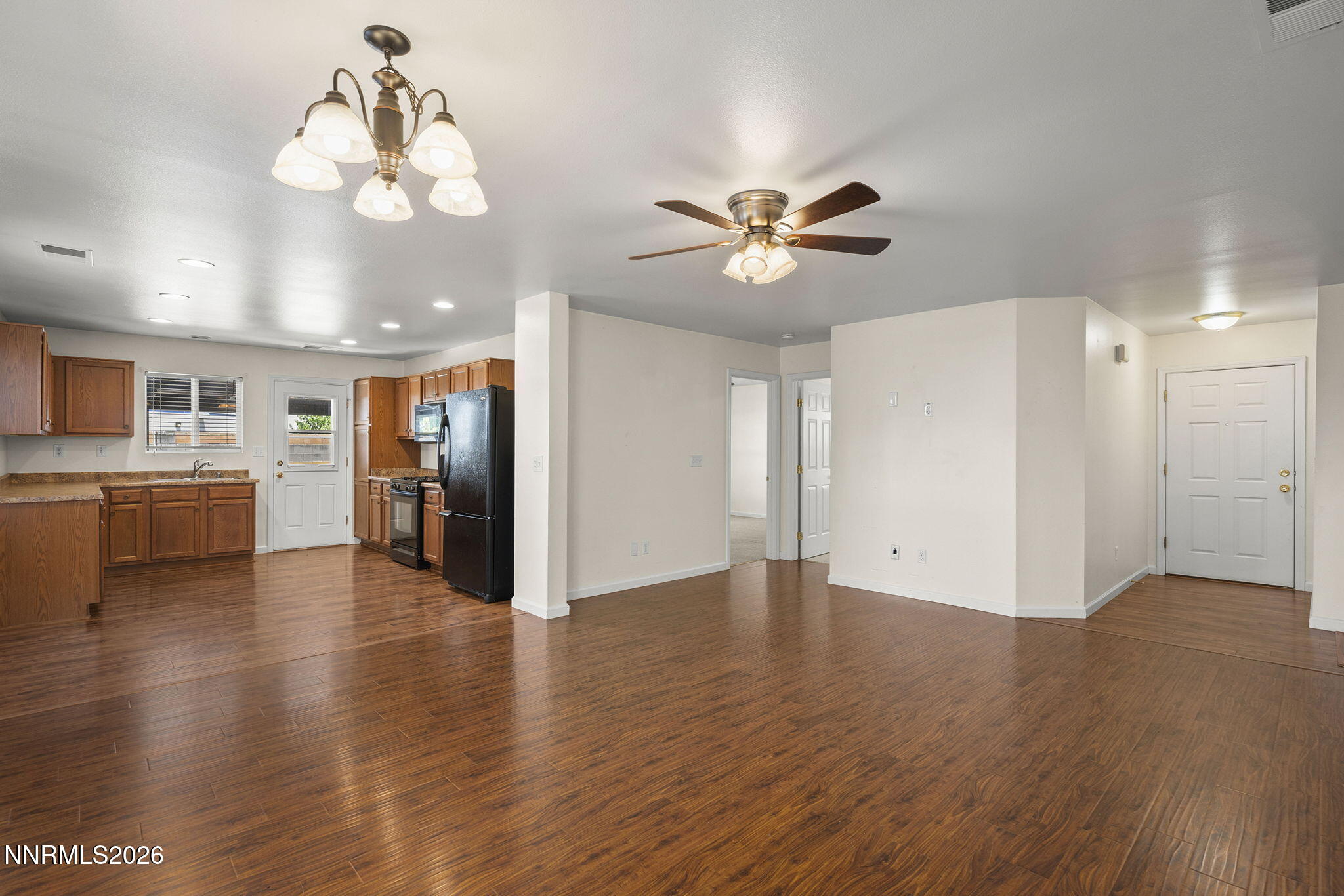 9350 Red Baron Boulevard Reno, NV 89506 - Photo 5 of 20 5-web-or-mls-_DSC0411