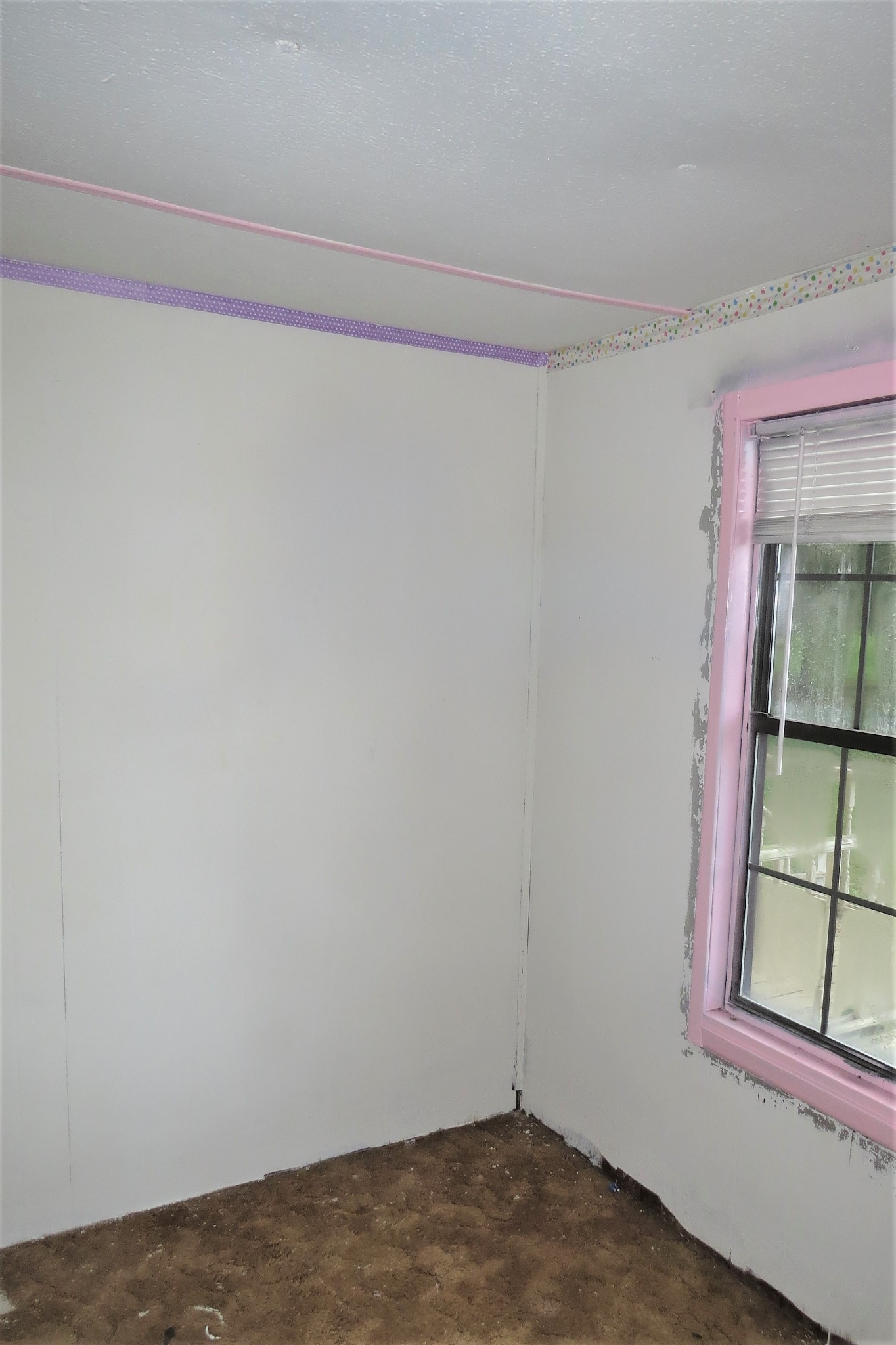 2749 North Mt Pleasant Road Greenbrier, TN 37073 - Photo 8 of 13 a view of an empty room