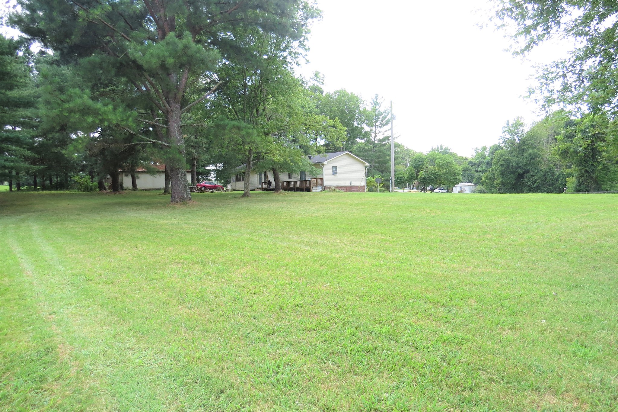 2749 North Mt Pleasant Road Greenbrier, TN 37073 - Photo 10 of 13 a backyard of a house with lots of green space
