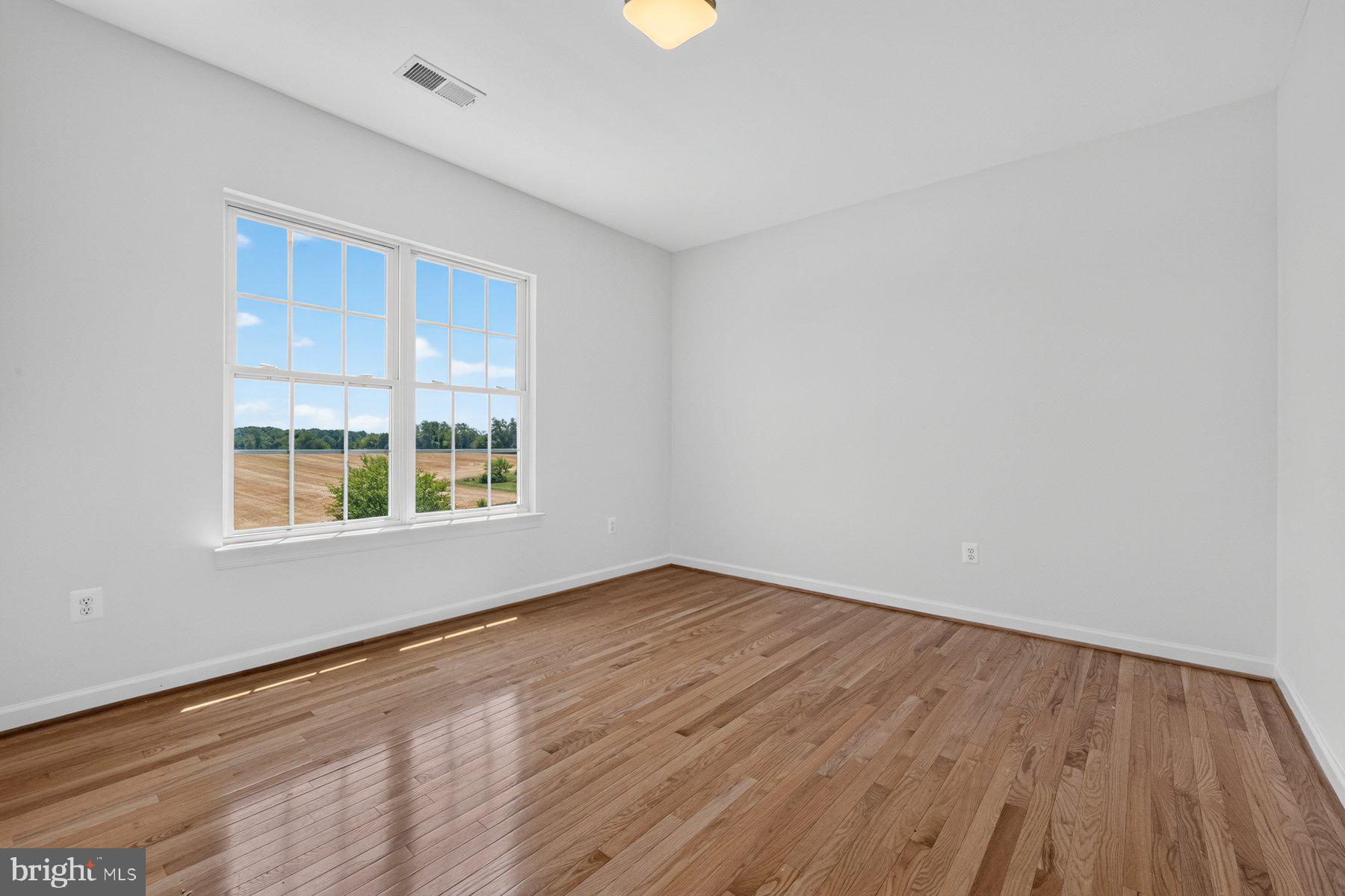 5891 Woodbine Road Woodbine, MD 21797 - Photo 22 of 66 Bed 3