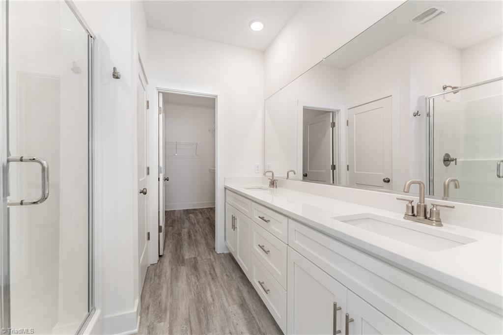 3600 Bridleton Ridge Trail Greensboro, NC 27410 - Photo 18 of 31 Primary bath with quartz countertops
