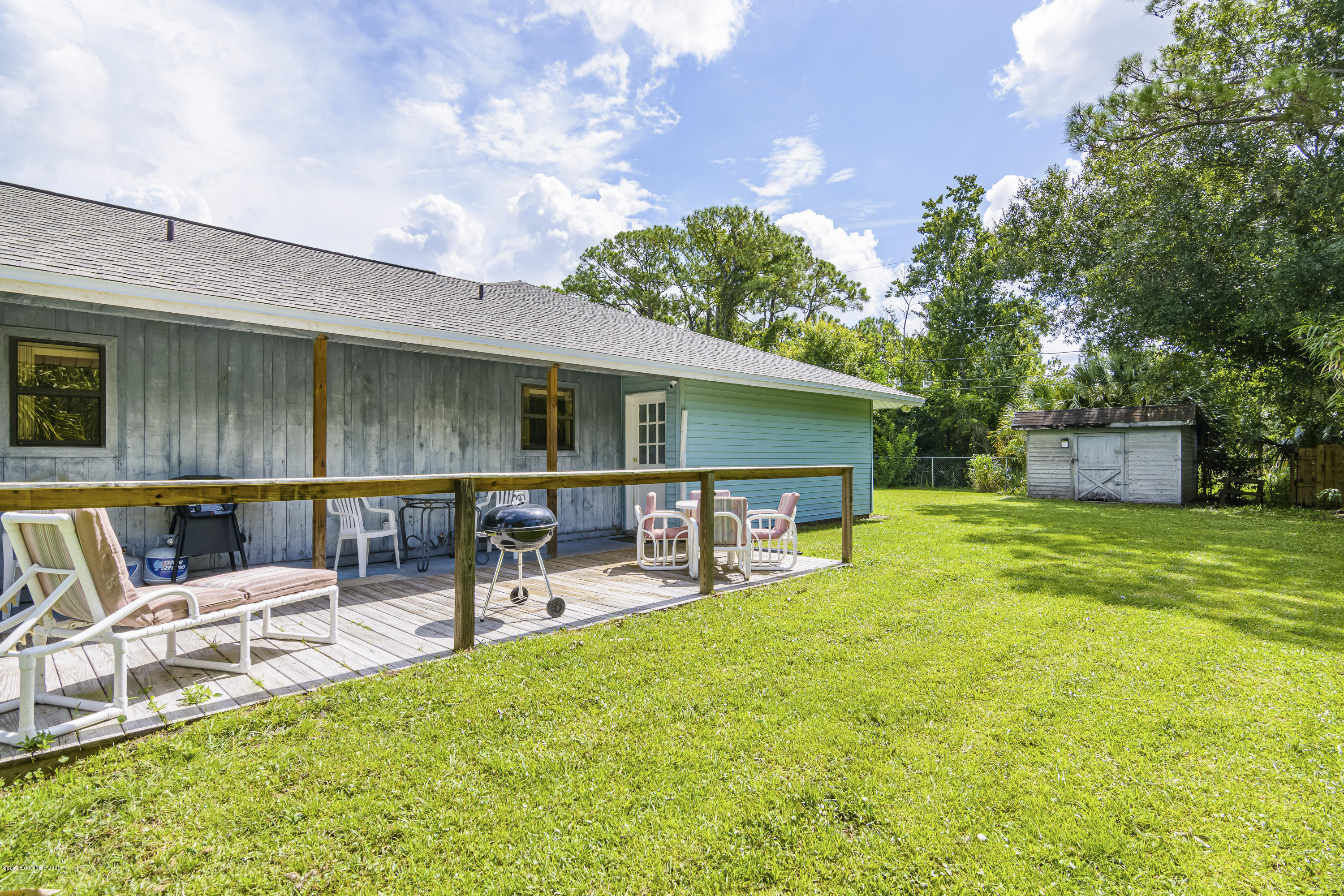 1780 Britt Road Cocoa, FL 32926 - Photo 22 of 32 side yard