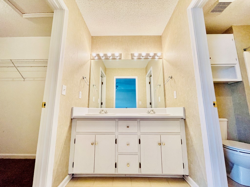 105 South Spring View Drive Enterprise, AL 36330 - Photo 9 of 12 Gallery Image 9