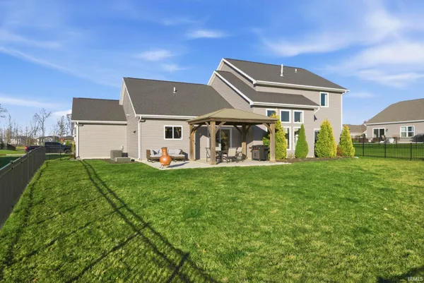 $450,000 | 280 Montalcino Run, Fort Wayne, IN 46845