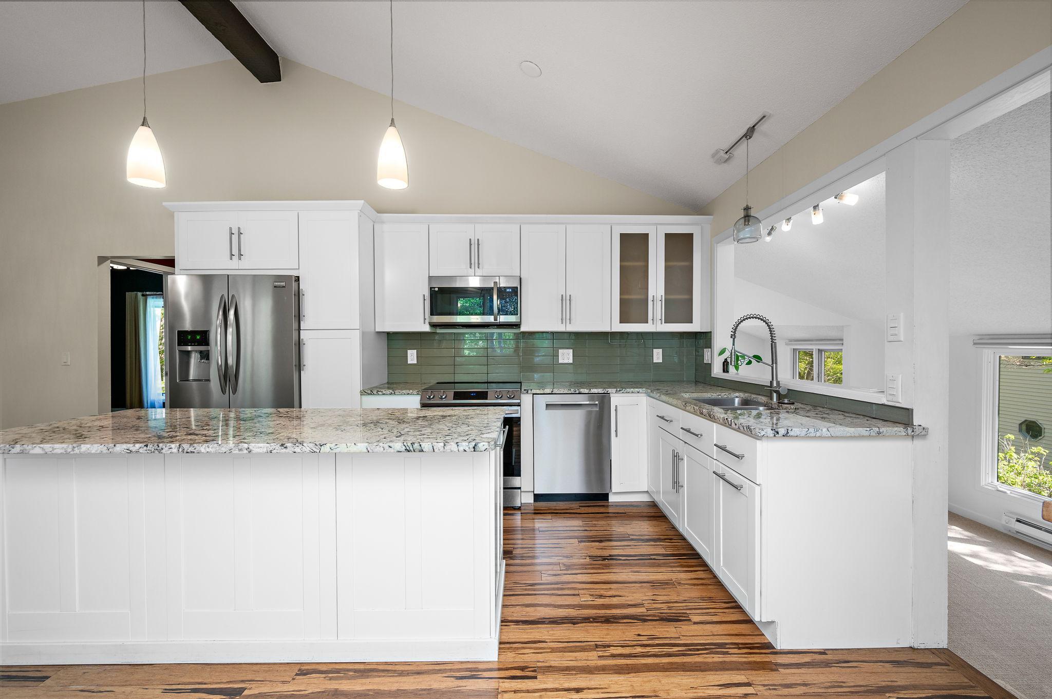11324 Fetterly Road West Minnetonka, MN 55305 - Photo 11 of 48
