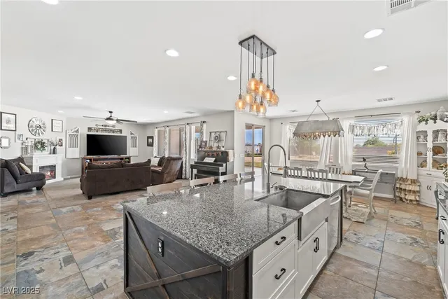 $645,000 | 1593 Valley Home Court, Logandale, NV 89021