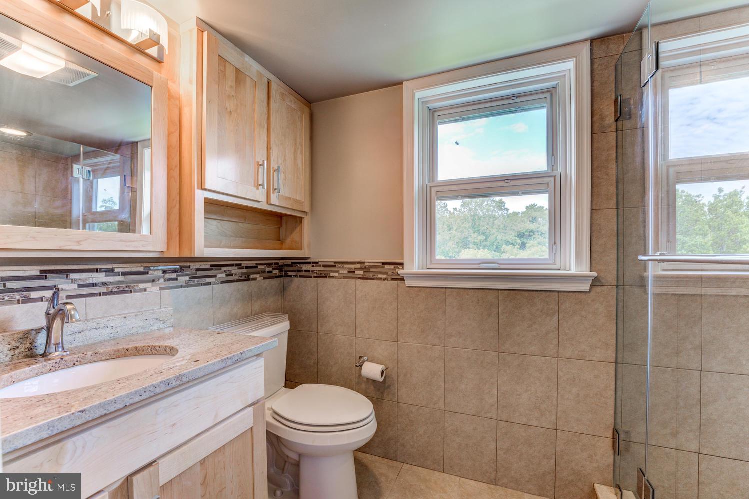 755 West Brookhaven Road Wallingford, PA 19086 - Photo 36 of 66 2nd Floor Hall Bath